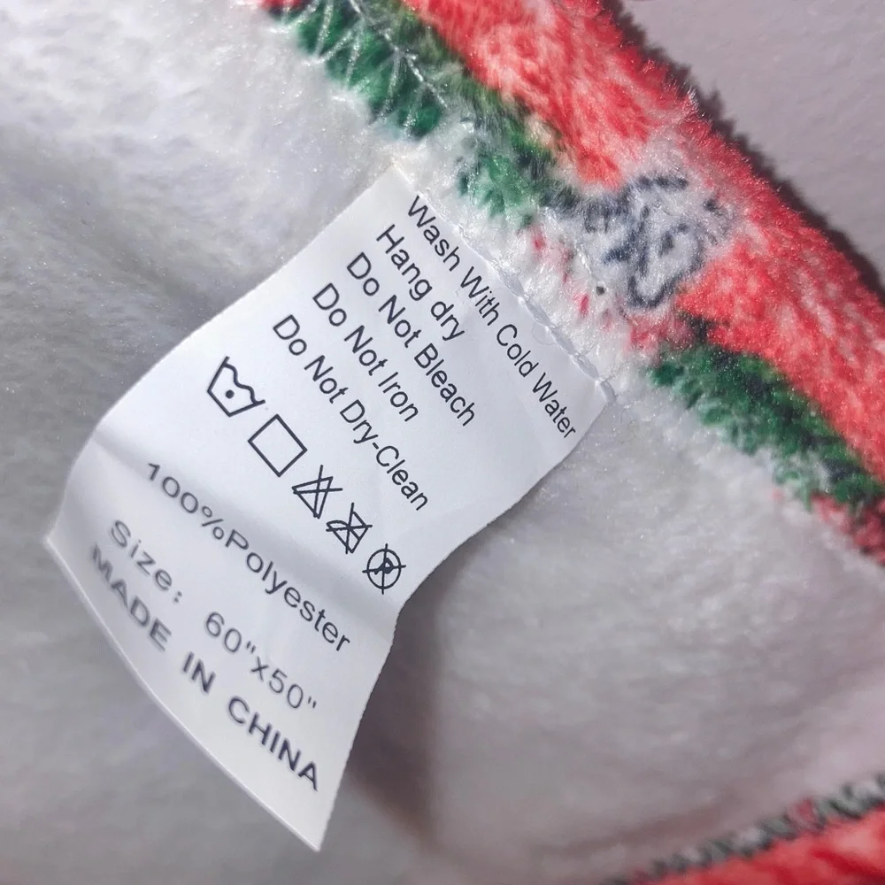 Holiday Grinch Musical Polyester 60 x 50 Blanket Throw New Without Packaging